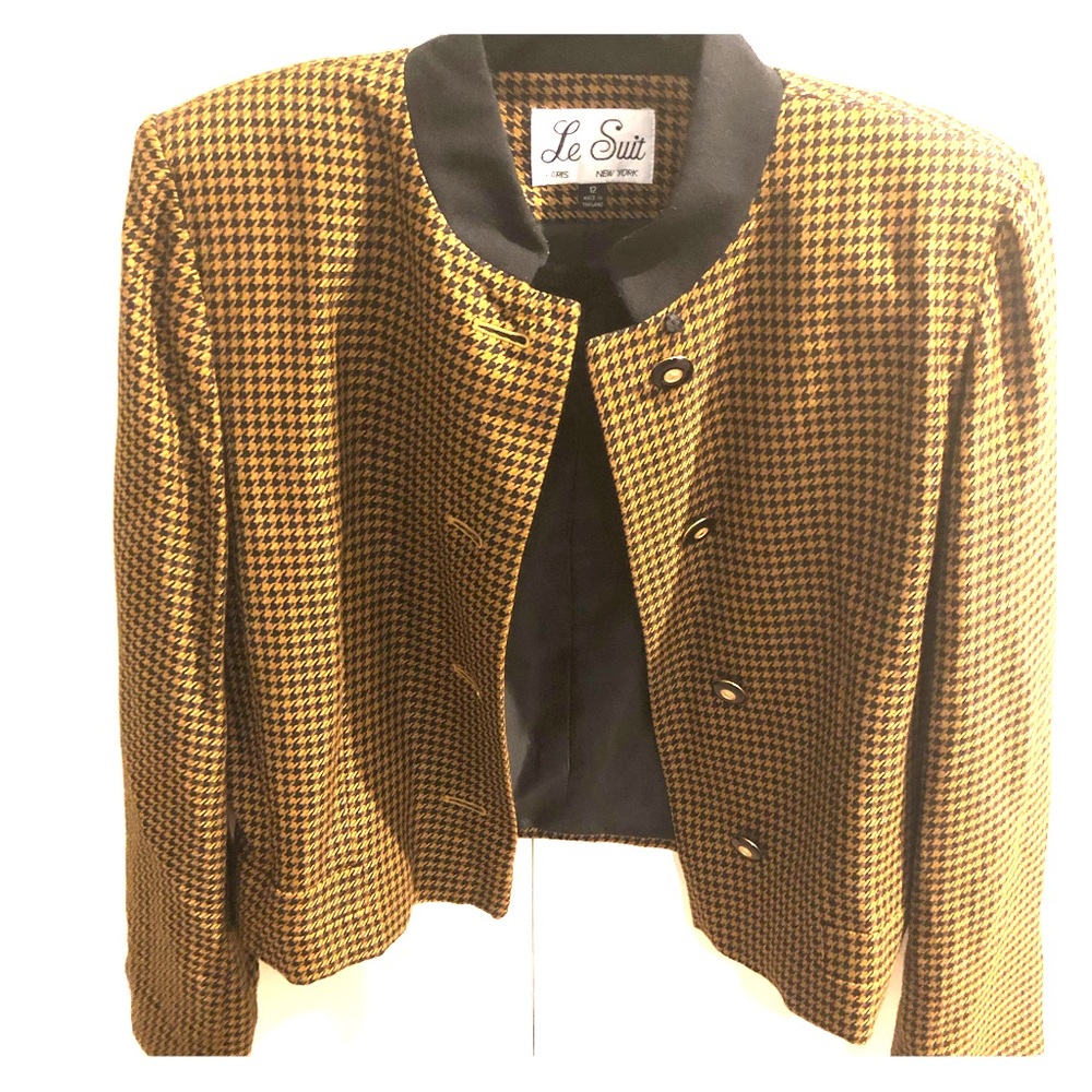 LE SUIT PARIS BLAZER NEVER WORN